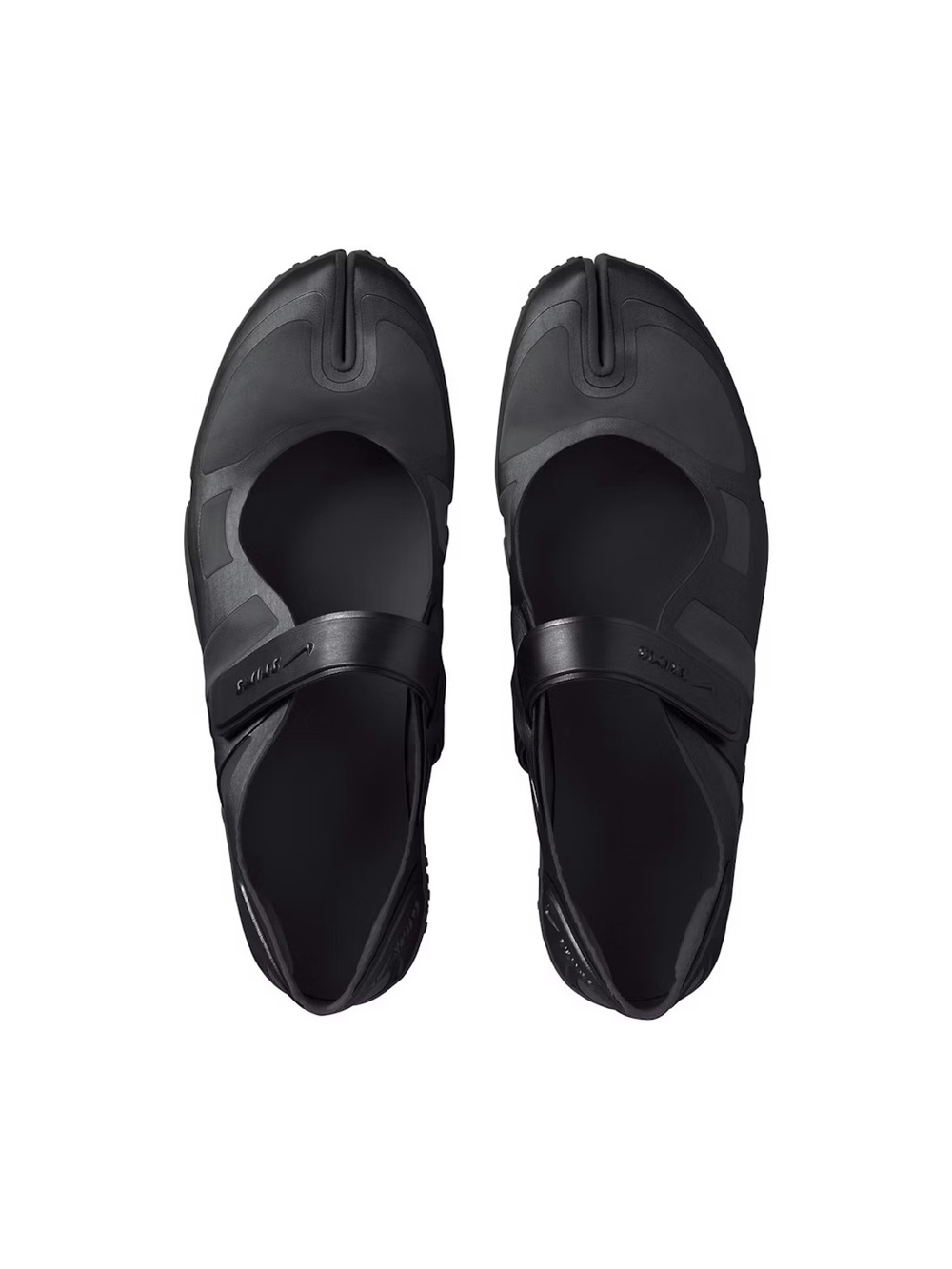 NIB NikeSKIMS Rift Satin Sneaker in Black size 9